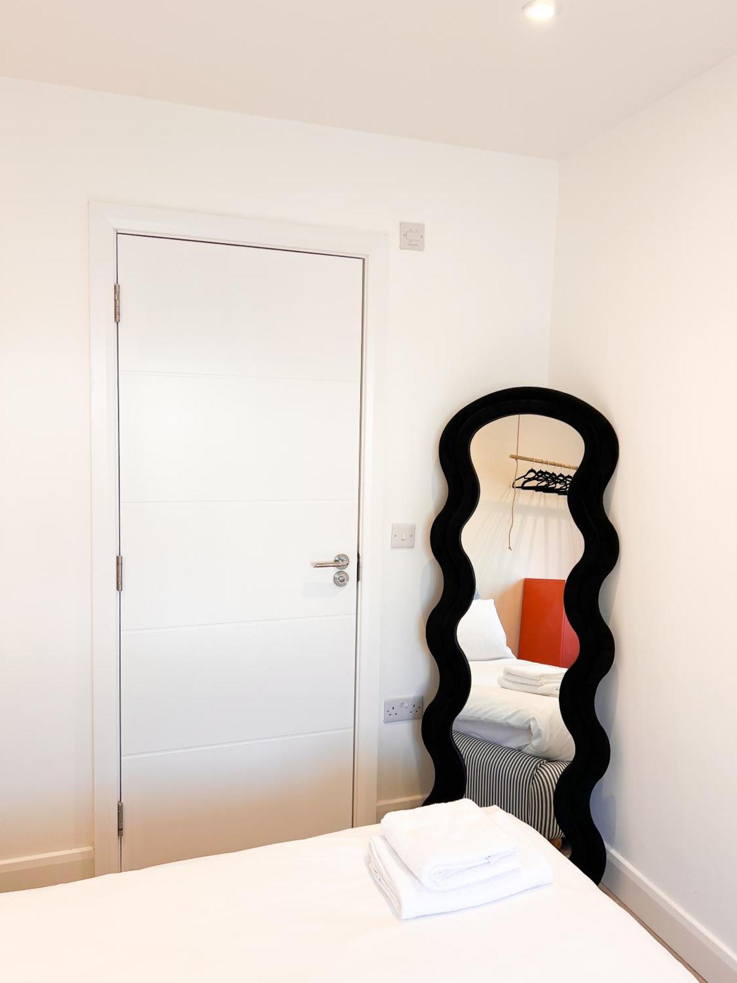 Zozy Clitterhouse Hotell London Rom bilde